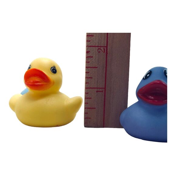 Set Of 3 Classic Rubber Duck Ducky Squirter Bath jeep cruise Ducking Favor blue - Picture 5 of 5